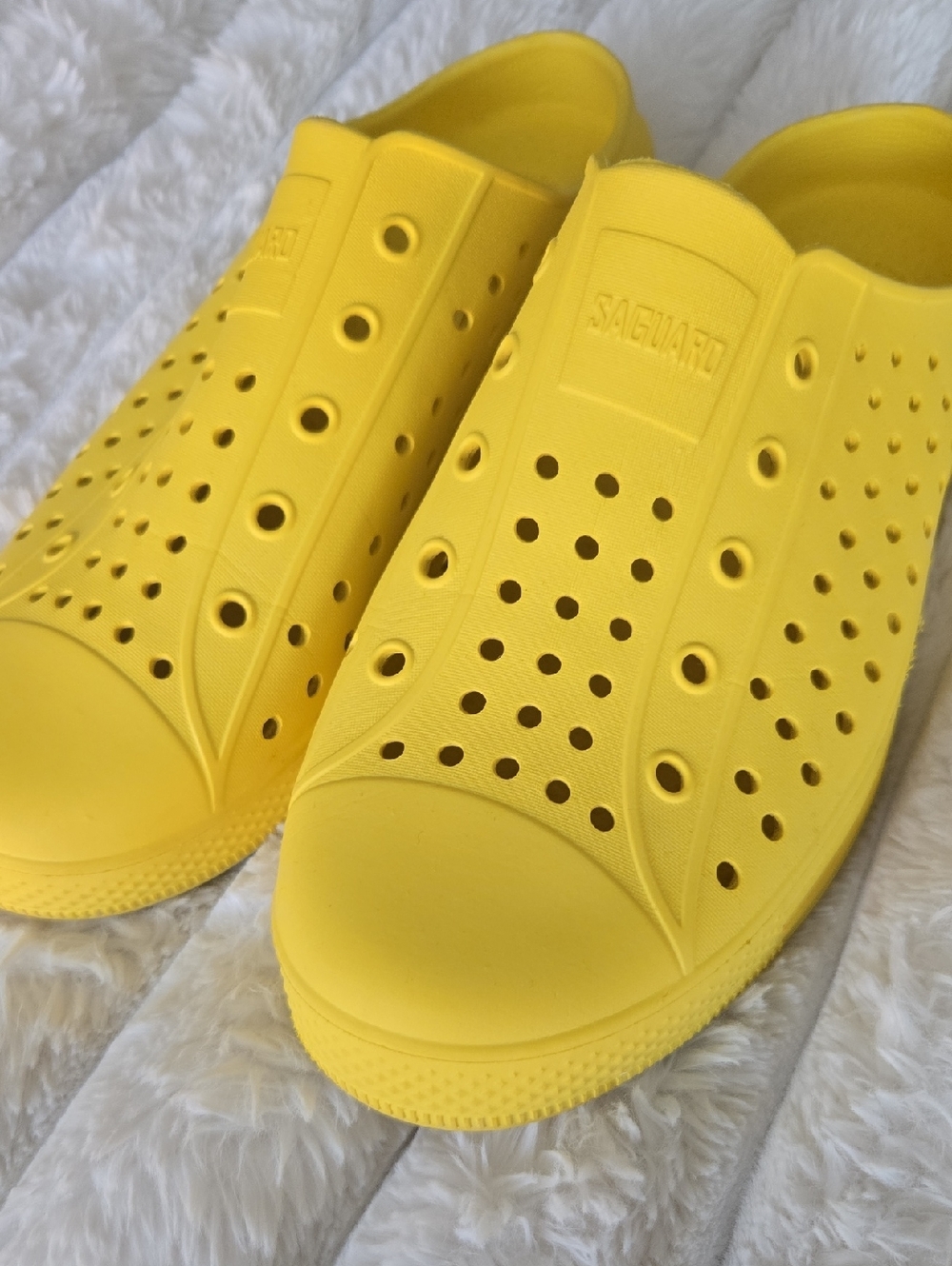 Saguaro Bright Yellow Slip-On Clog